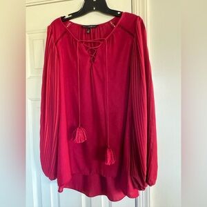 White House Black Market red Lace-Up long sleeved Blouse women’s size 14